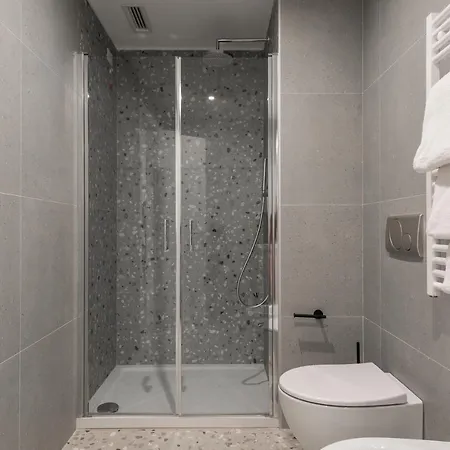Aparthotel Numa Verso 4*
