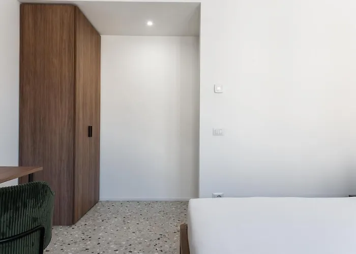 Numa Verso Aparthotel 4*